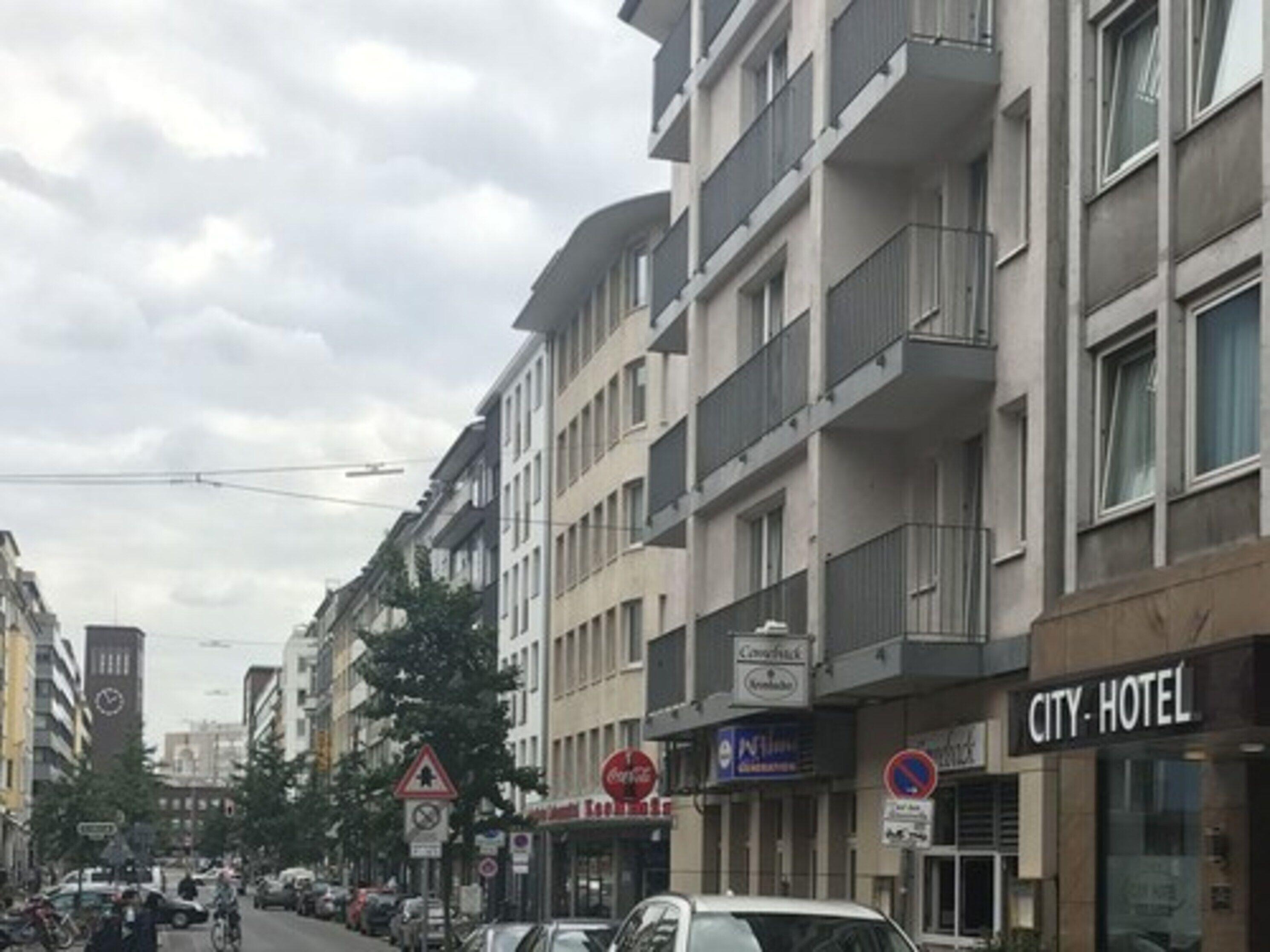 City Hotel Duesseldorf - Dusseldorf, Dusseldorf